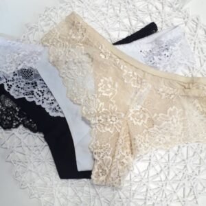 Varrásnélküli tanga csípkével-3db. szett