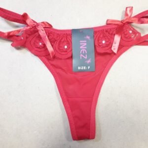 Strecces pántos tanga csípkével