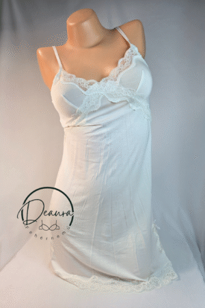 Fehér Lemila kombiné csipkével- Viszkóz